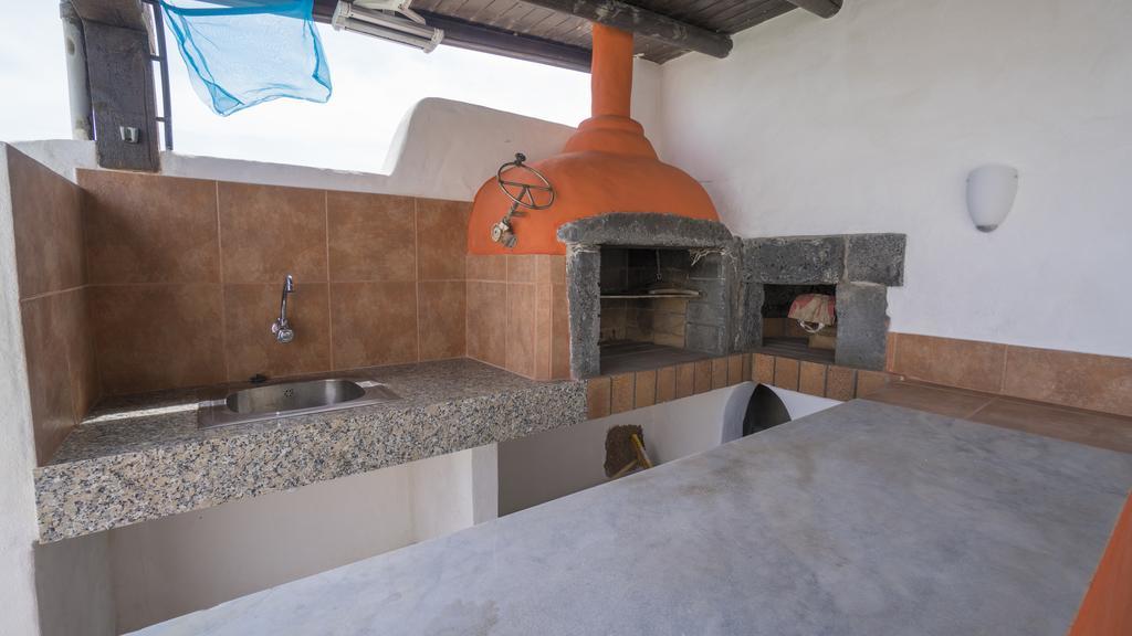 Villa With Amazing Views, Jacuzzi And Private Pool San Bartolomé Dış mekan fotoğraf