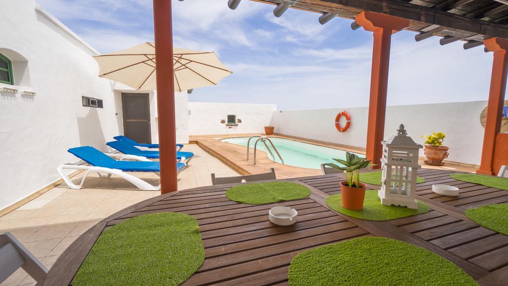 Villa With Amazing Views, Jacuzzi And Private Pool San Bartolomé Dış mekan fotoğraf